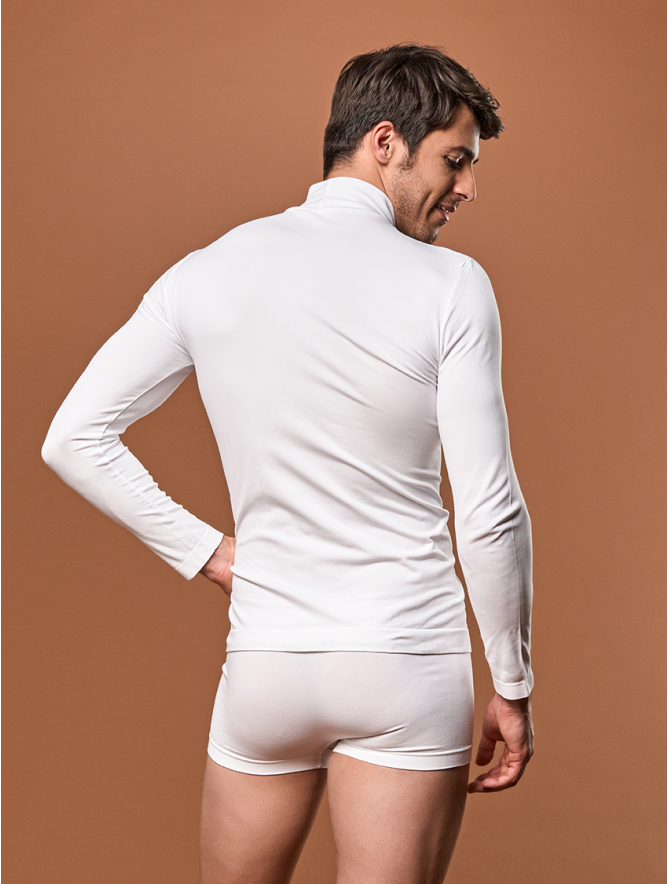 Manga larga cuello alto hombre hot sale