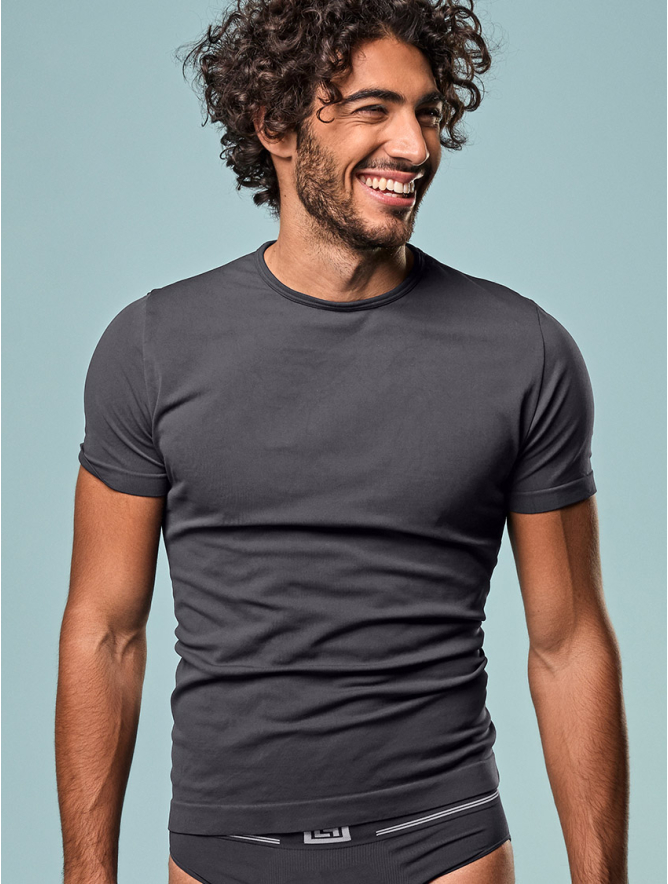 Camisetas de cuello ancho hombre clearance