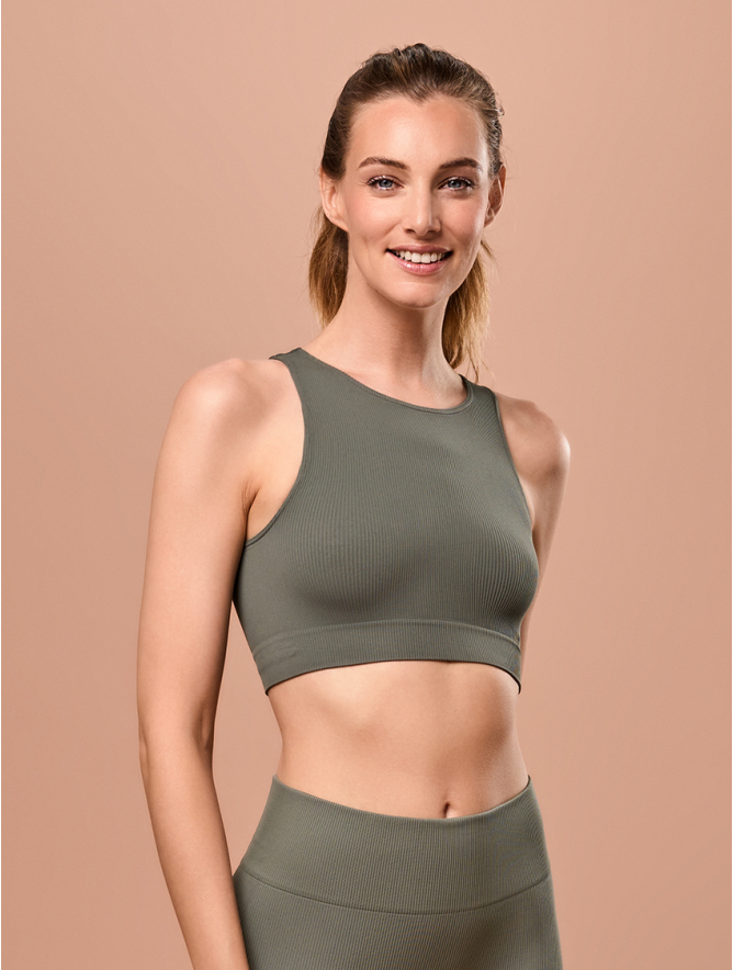RIBBED ROUND NECK TOP OLIVE