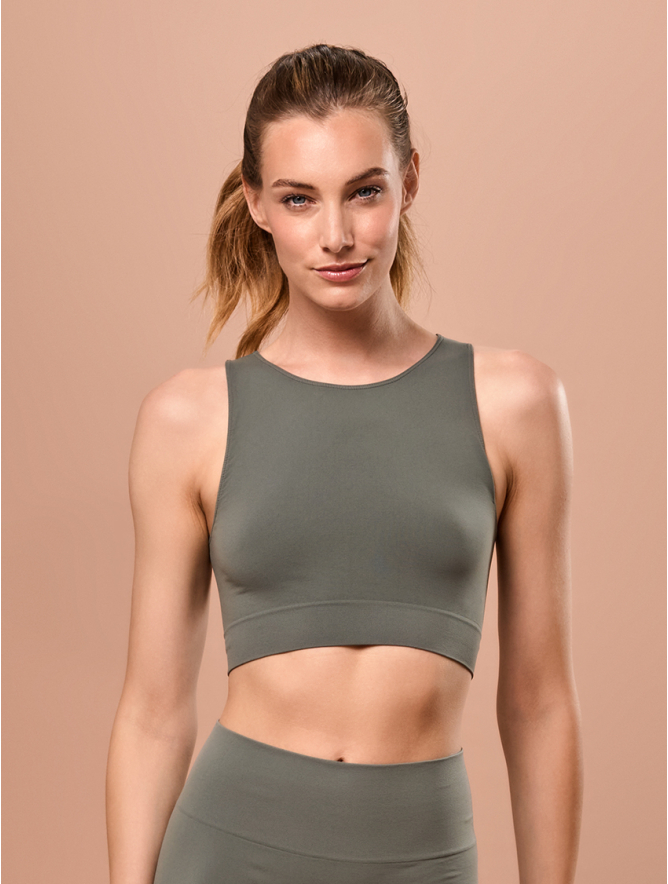 ROUND NECK TOP WITH WIDE STRAPS OLIVE